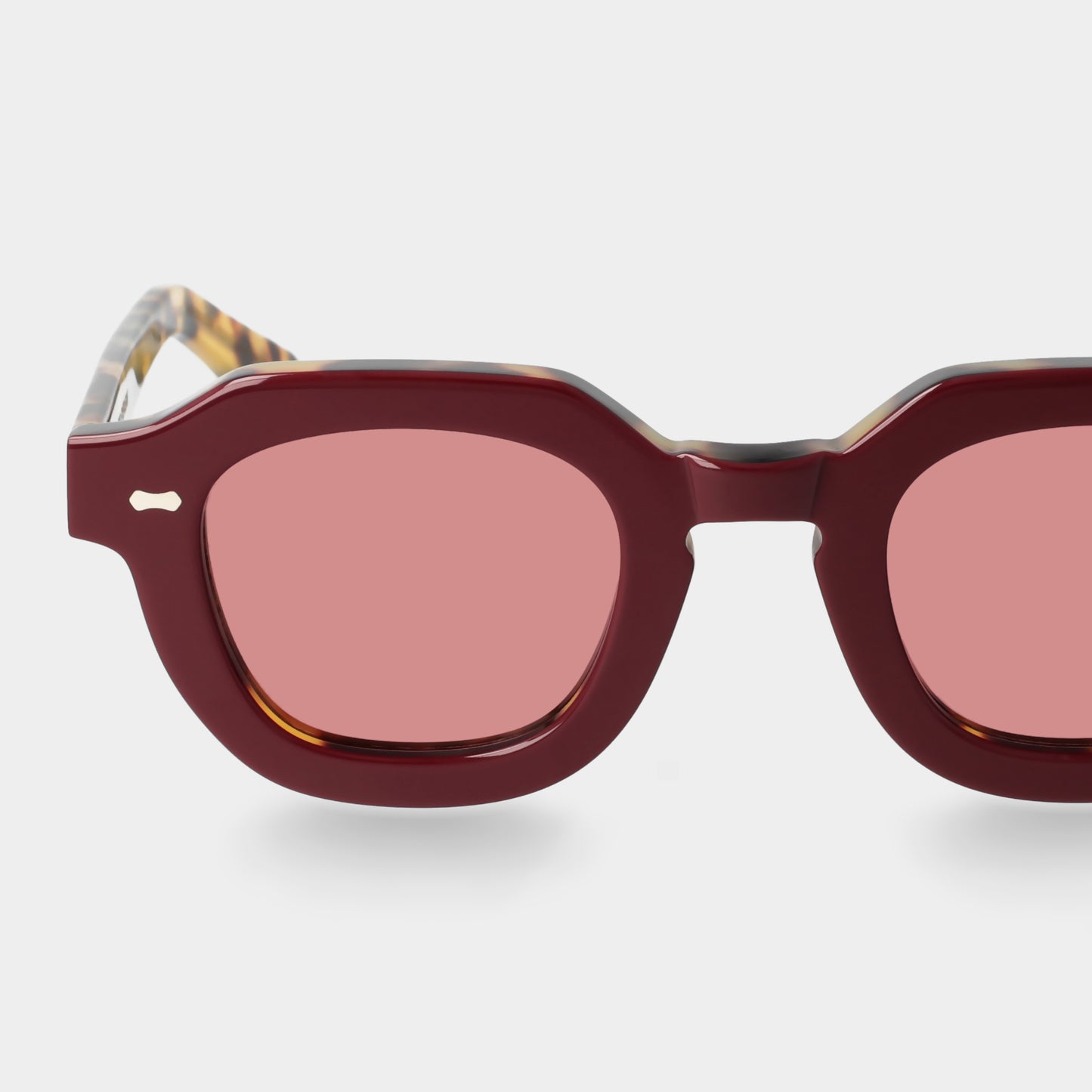TBD Eyewear Juta Plum / Red